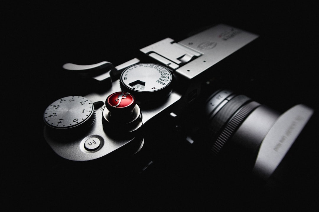 Unleashing Creativity: Affordable DIY Photography Equipment Hacks Unleashing Creativity: Affordable DIY Photography Equipment Hacks